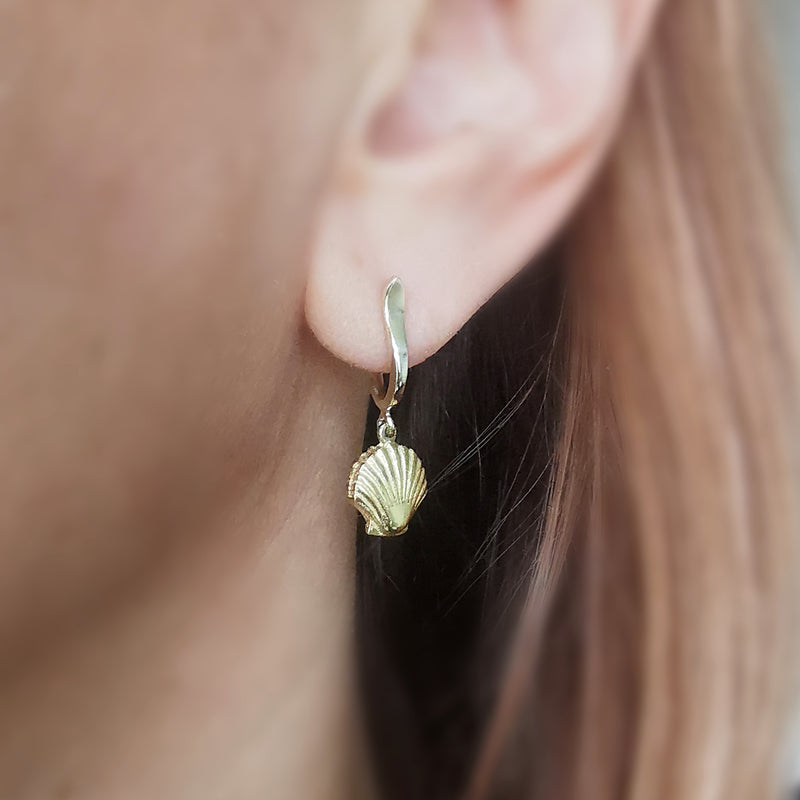 Shell Earring